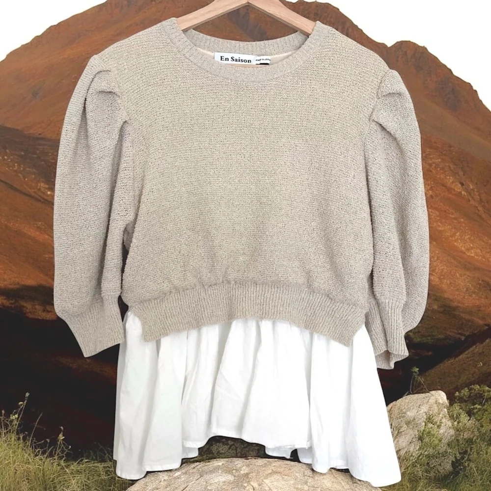 EN SAISON Mixed Media Puff Sleeve Top in Natural
